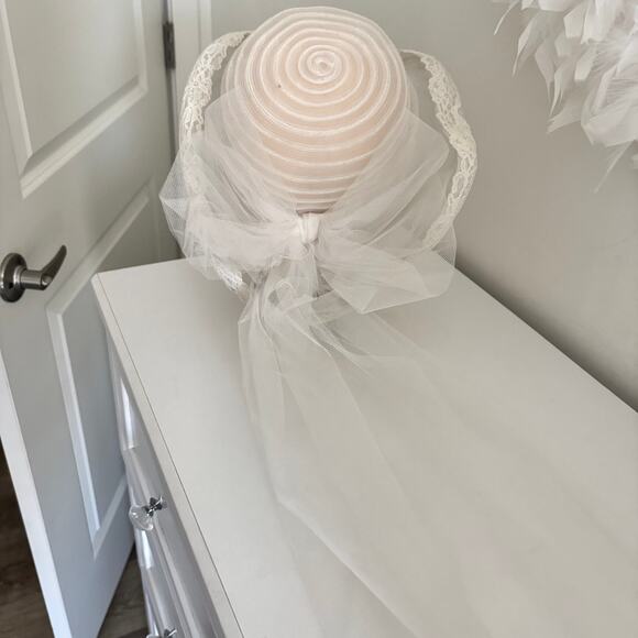 Vintage Bridal Wedding Veil Structured Hat Lace Tulle Bow Swirl Romantic OS main image 8